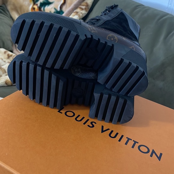 Like new worn once - Picture 5 of 7